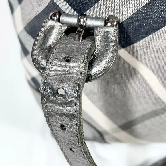 Burberry Super Nova Shimmer Check Tote Bag Canvas Leather Trim Open Top Pockets - Picture 11 of 16